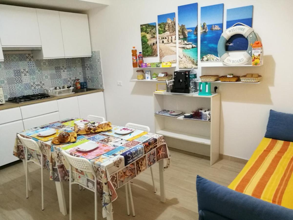 B&B Laura E Chiara Τράπανι Εξωτερικό φωτογραφία